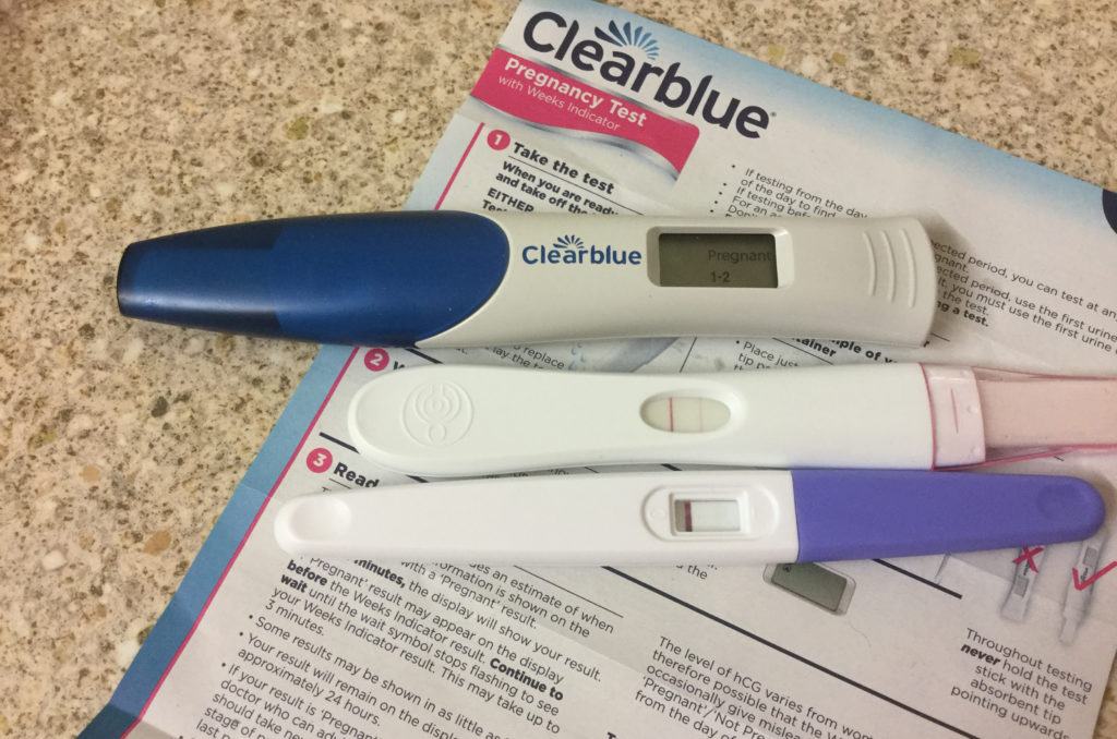 Электронный тест отзывы. Тест клеар Блю цифровой. Тест на беременность Clearblue. Цифровой тест на беременность Clearblue. Тест на беременность клеар Блю цифровой.